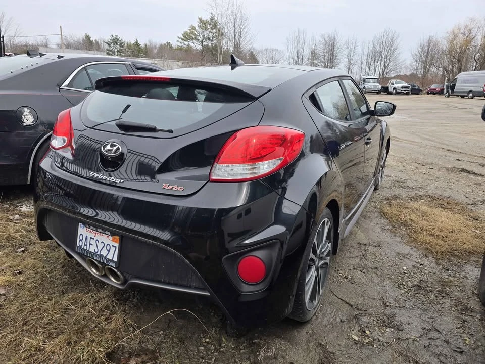 2017 Hyundai Veloster - Image 4 of 7