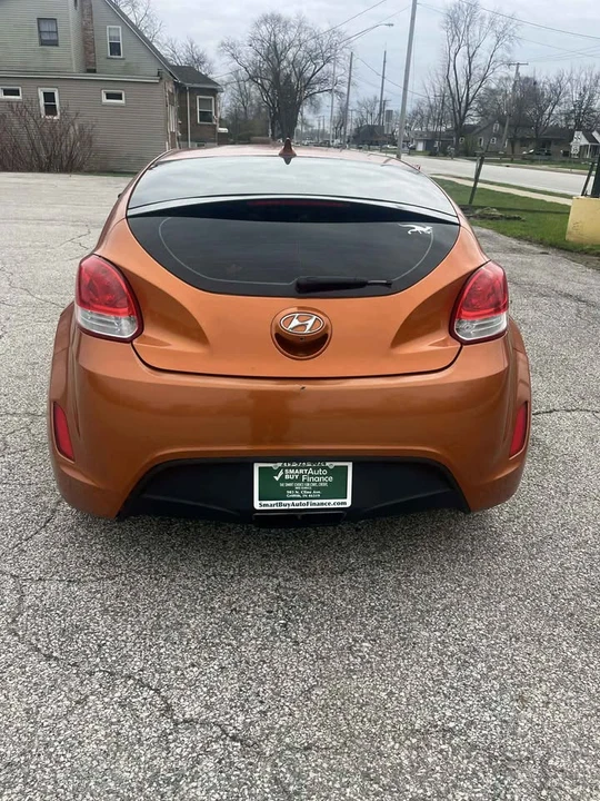 2017 Hyundai Veloster - Image 11 of 13