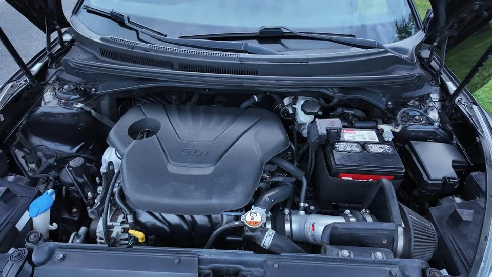 2017 Hyundai Veloster - Image 8 of 8