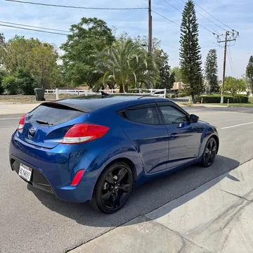 2017 Hyundai Veloster Value Edition