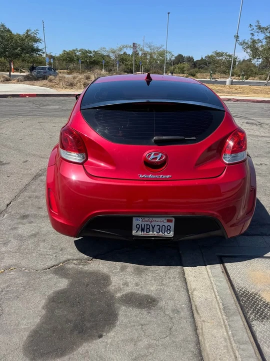 2017 Hyundai Veloster - Image 5 of 14