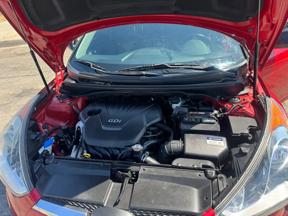 2017 Hyundai Veloster - Image 8 of 14