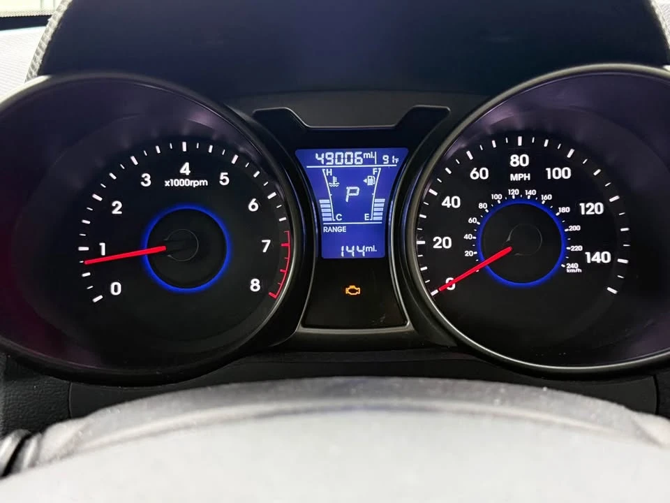 2017 Hyundai Veloster - Image 7 of 7