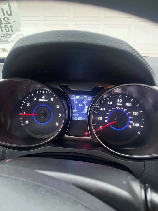2017 Hyundai Veloster - Image 5 of 9