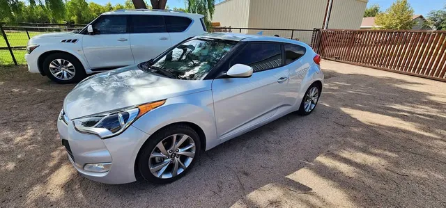 2017 Hyundai Veloster 2.0 Premium