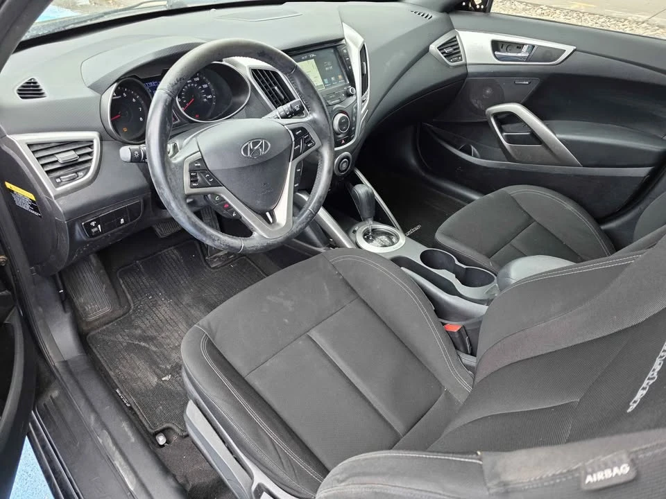 2017 Hyundai Veloster - Image 7 of 8