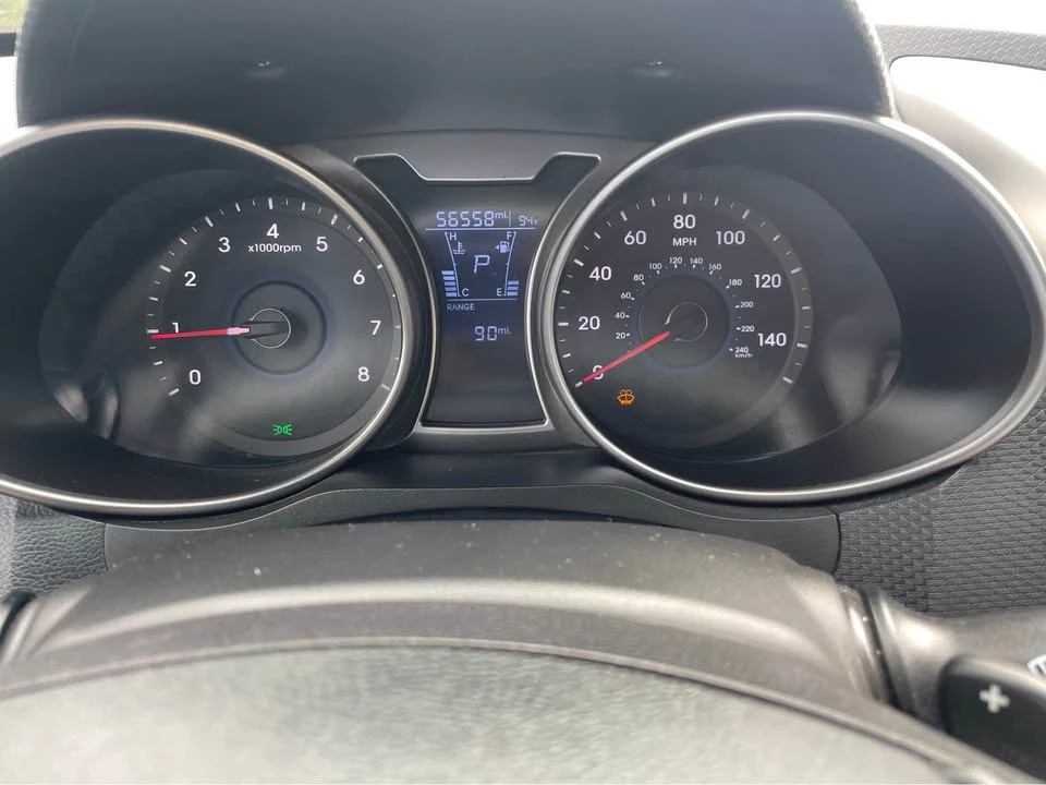 2017 Hyundai Veloster - Image 12 of 13