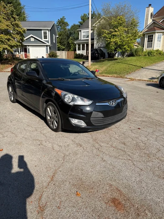 2017 Hyundai Veloster - Image 3 of 20