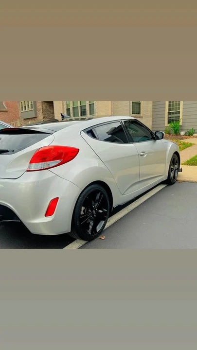 2017 Hyundai Veloster - Image 3 of 13