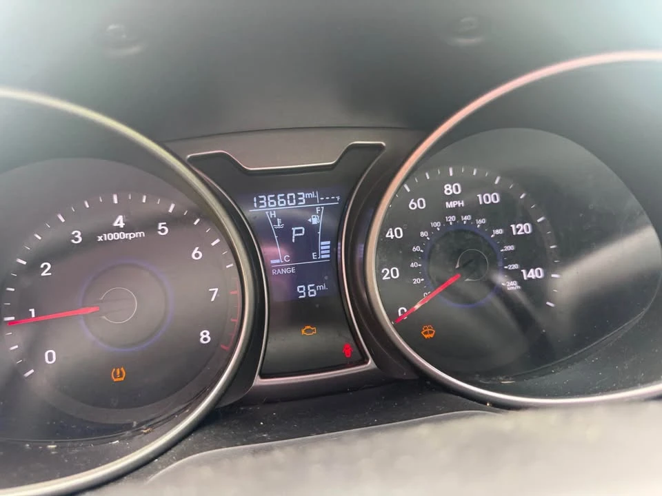 2017 Hyundai Veloster - Image 17 of 18