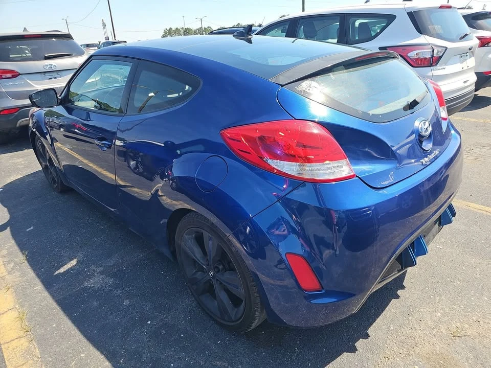 2017 Hyundai Veloster - Image 11 of 11