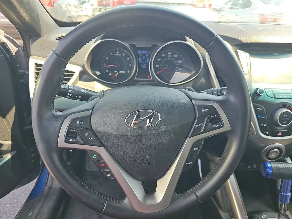 2017 Hyundai Veloster - Image 11 of 11