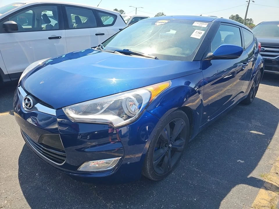 2017 Hyundai Veloster - Image 7 of 11