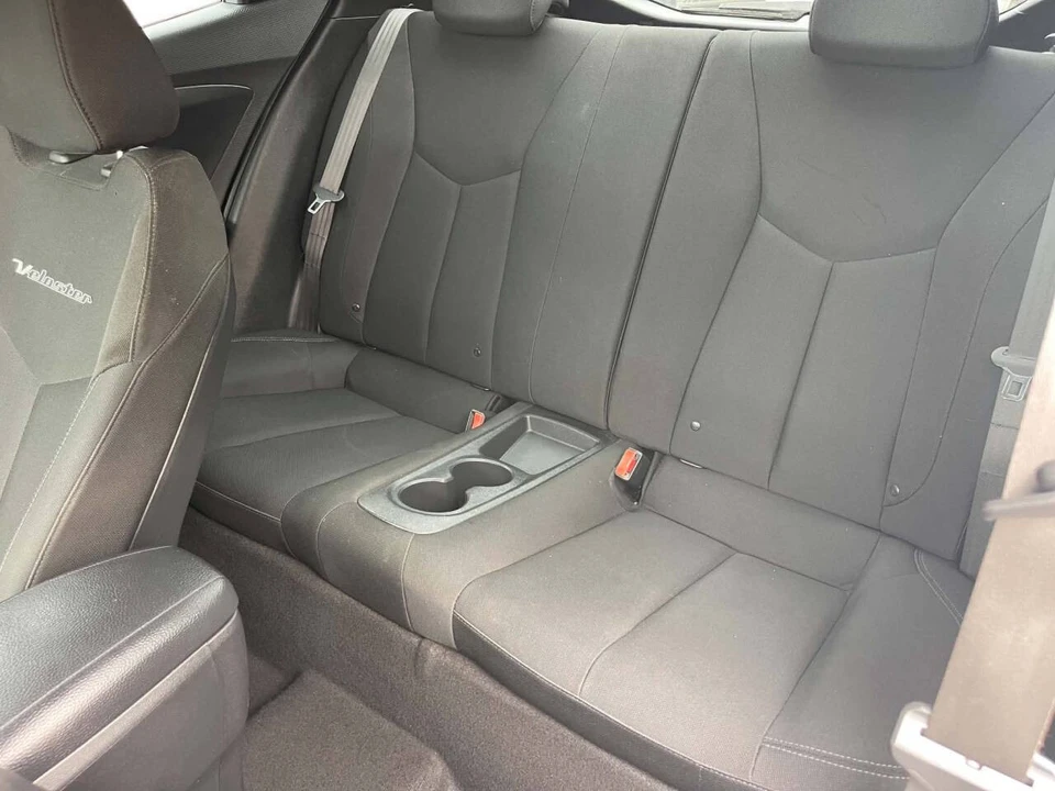 2017 Hyundai Veloster - Image 21 of 28