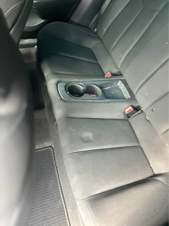 2017 Hyundai Veloster - Image 10 of 12