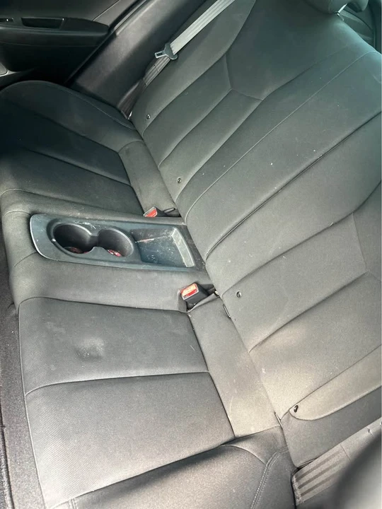 2017 Hyundai Veloster - Image 9 of 12