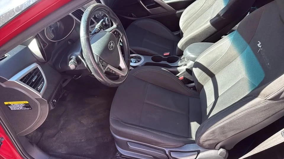 2017 Hyundai Veloster - Image 3 of 19