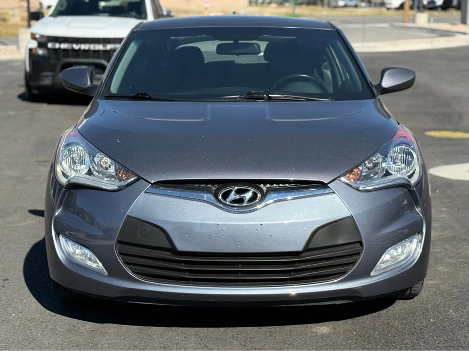 2017 Hyundai Veloster - Image 8 of 17