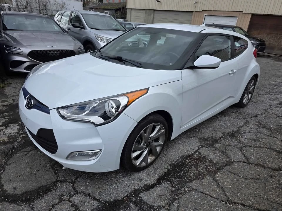 2017 Hyundai Veloster - Image 3 of 10