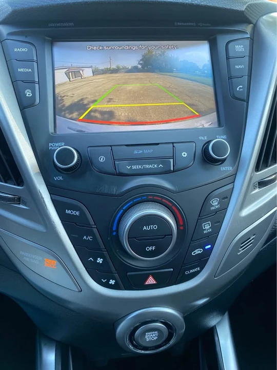 2017 Hyundai Veloster - Image 12 of 14