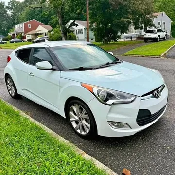2017 Hyundai Veloster Coupe 3D