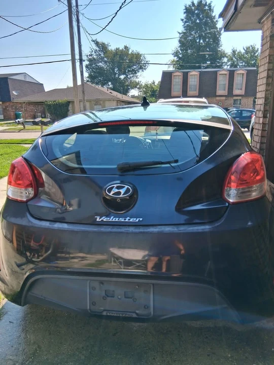 2017 Hyundai Veloster - Image 4 of 10