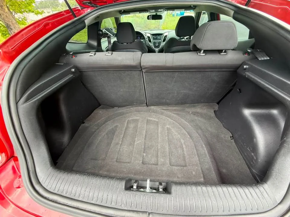 2017 Hyundai Veloster - Image 12 of 12
