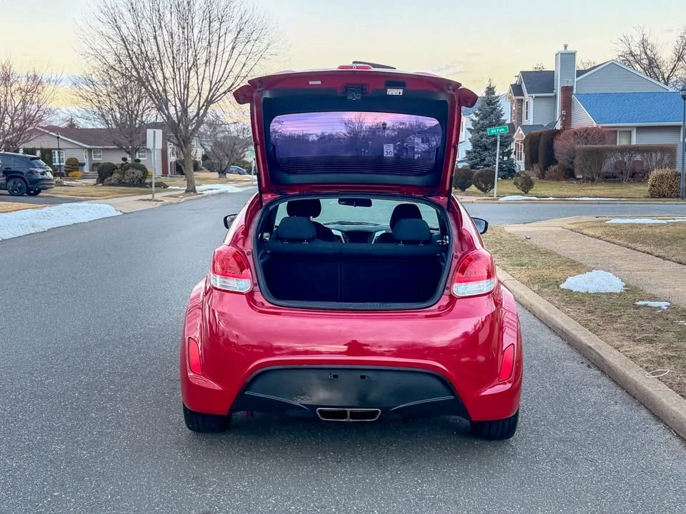 2017 Hyundai Veloster - Image 4 of 18