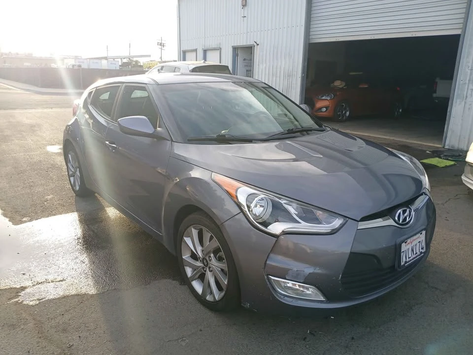 2017 Hyundai Veloster - Image 3 of 18