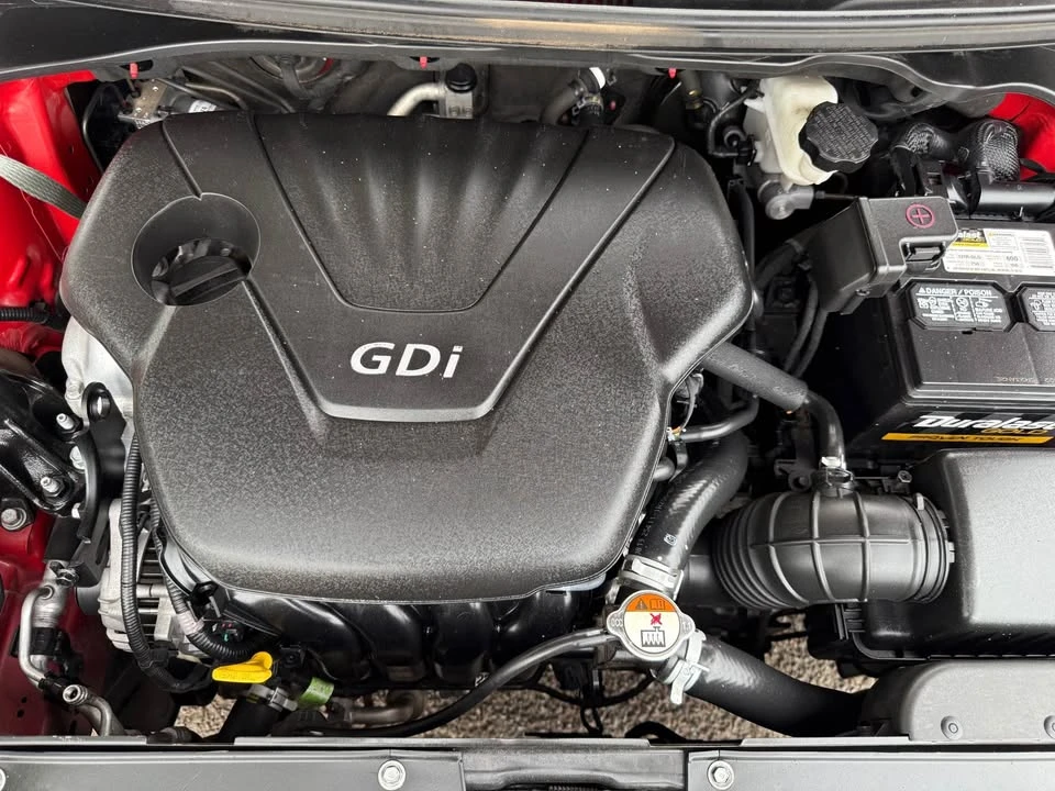 2017 Hyundai Veloster - Image 18 of 20