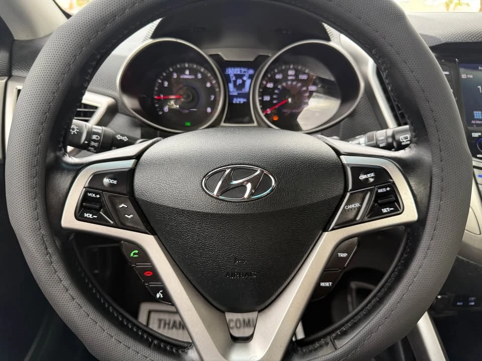 2017 Hyundai Veloster - Image 14 of 20