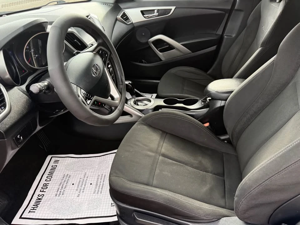 2017 Hyundai Veloster - Image 9 of 20
