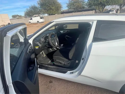 2017 Hyundai Veloster Veloster