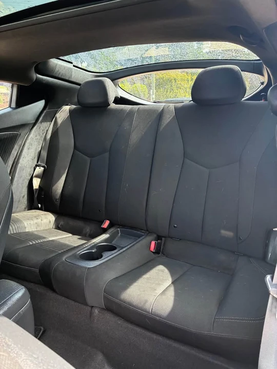 2017 Hyundai Veloster - Image 10 of 19