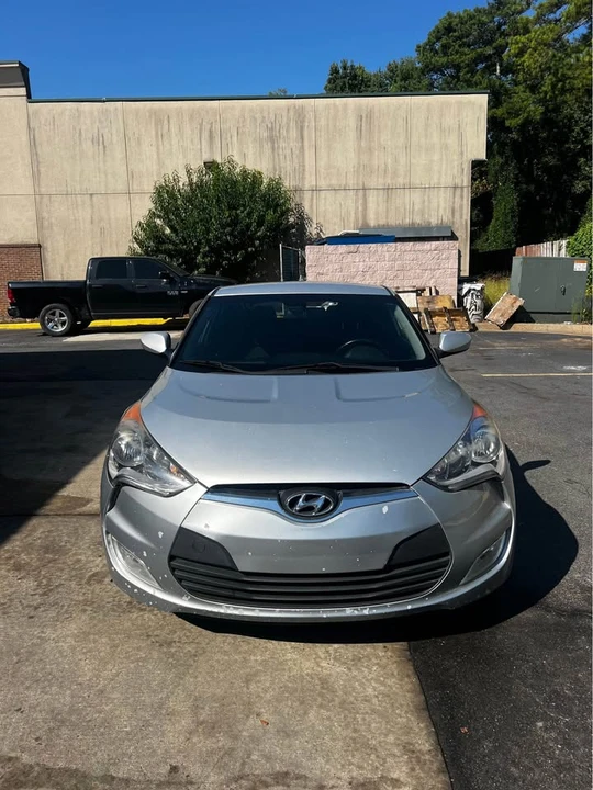 2017 Hyundai Veloster - Image 7 of 18