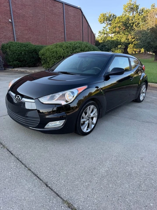 2017 Hyundai Veloster - Image 3 of 9