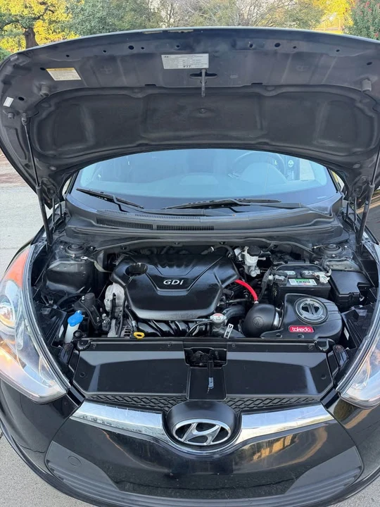 2017 Hyundai Veloster - Image 9 of 9