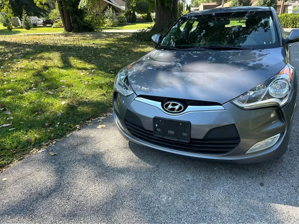 2017 Hyundai Veloster - Image 7 of 13