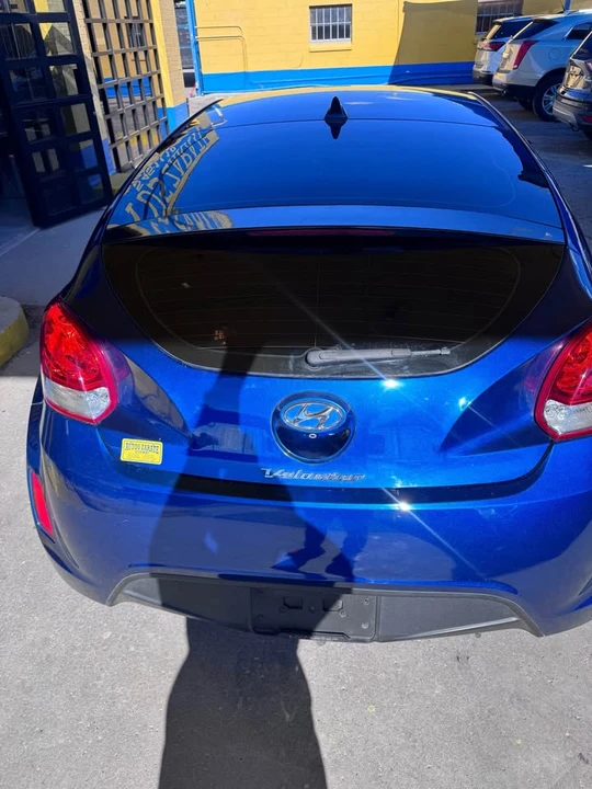 2017 Hyundai Veloster - Image 4 of 6