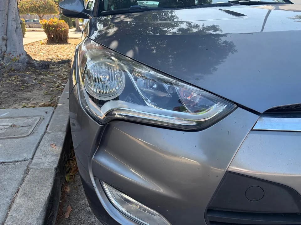 2017 Hyundai Veloster - Image 8 of 20