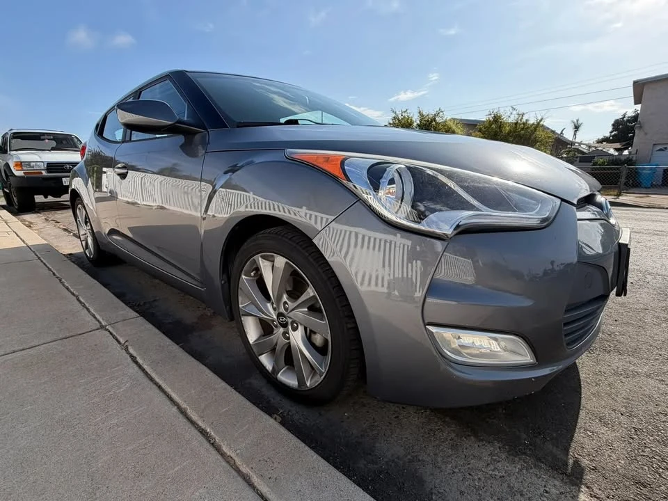 2017 Hyundai Veloster - Image 4 of 12