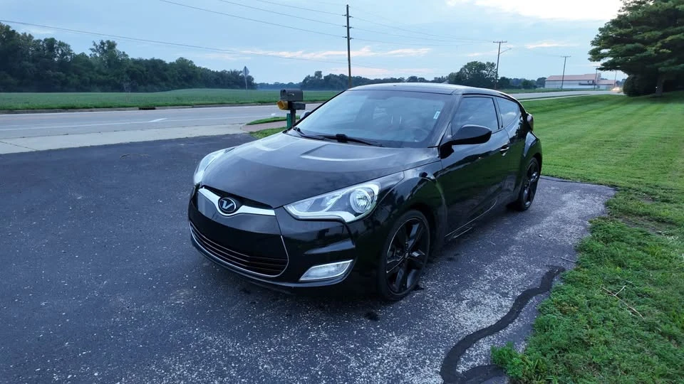 2017 Hyundai Veloster - Image 5 of 8