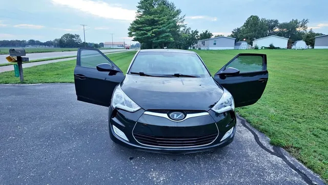 2017 Hyundai Veloster Veloster