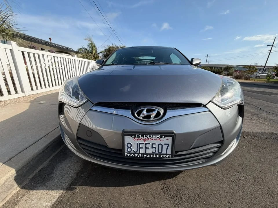 2017 Hyundai Veloster - Image 7 of 12