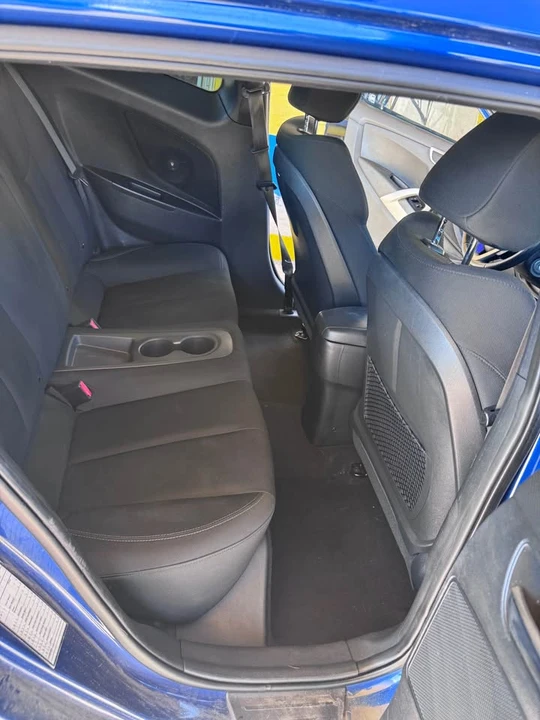 2017 Hyundai Veloster - Image 6 of 6