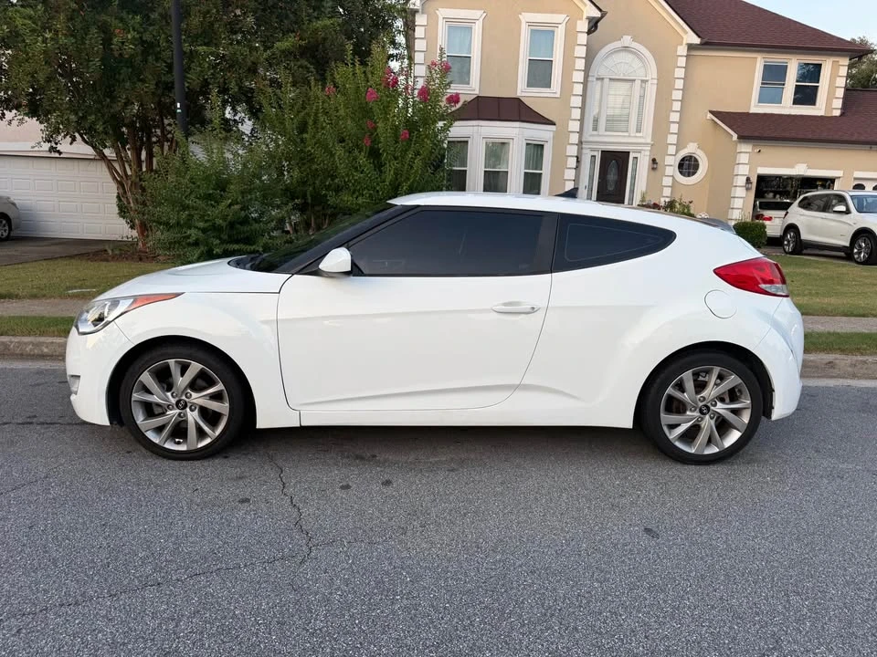 2017 Hyundai Veloster - Image 5 of 17