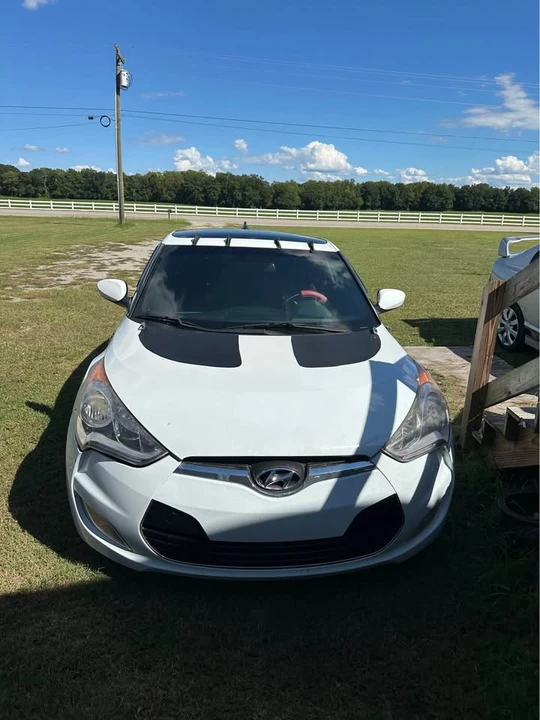 2017 Hyundai Veloster - Image 3 of 6
