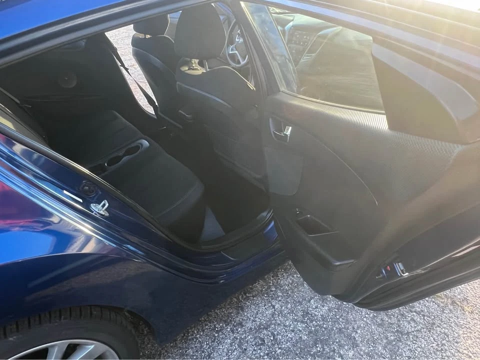 2017 Hyundai Veloster - Image 11 of 17