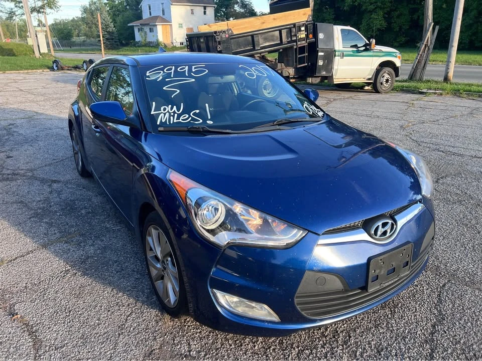 2017 Hyundai Veloster - Image 5 of 17