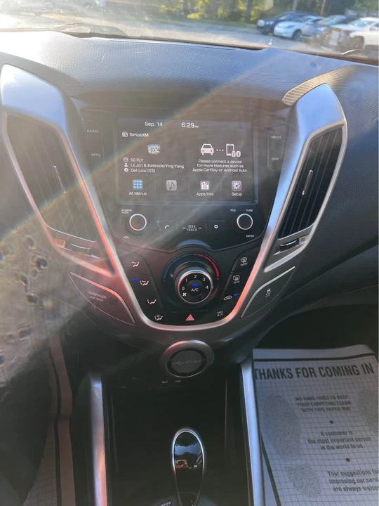 2017 Hyundai Veloster - Image 17 of 17